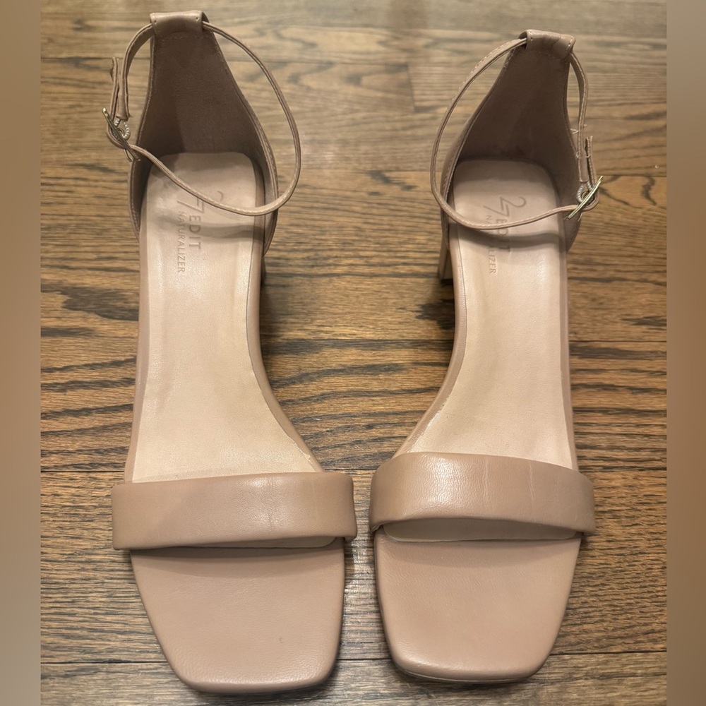 Naturalizer 27 Edit Nude Leather Ankle Strap Block Heel Sandals Size 9.5M - Picture 2 of 8